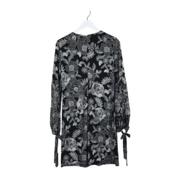 Tommy Hilfiger Black/Cream/Gold Shift Dress Size 2 NWT - Picture 2 of 2